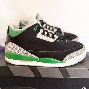 AUTHENTIC Jordan 3 Retro Pine Green size 11.5 CT8532-030 2021 PRE-OWNED